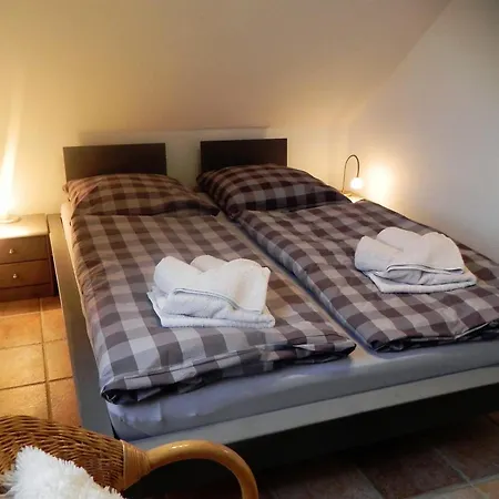 Holiday home Buhne 08 *